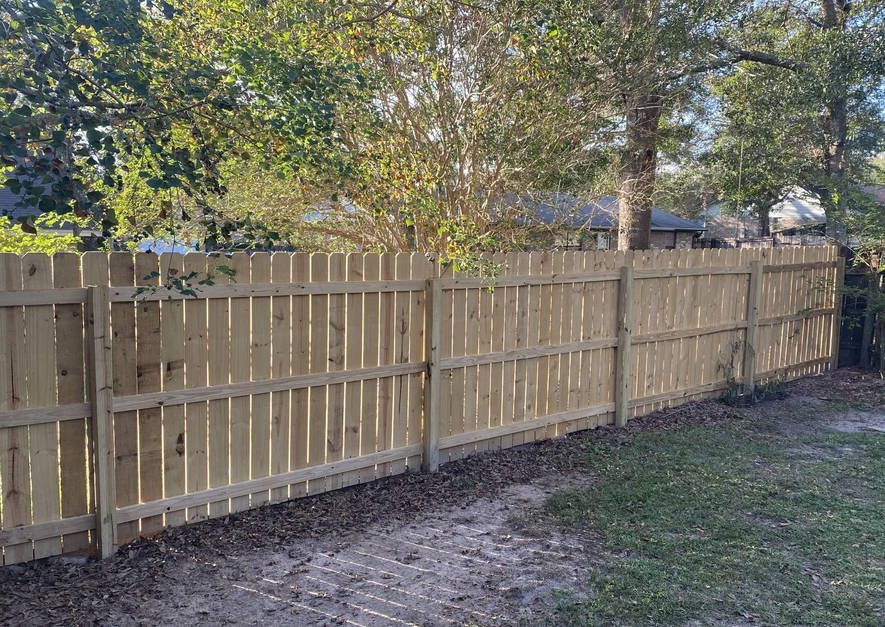 DIY Dog Ear Privacy Fence.jpg